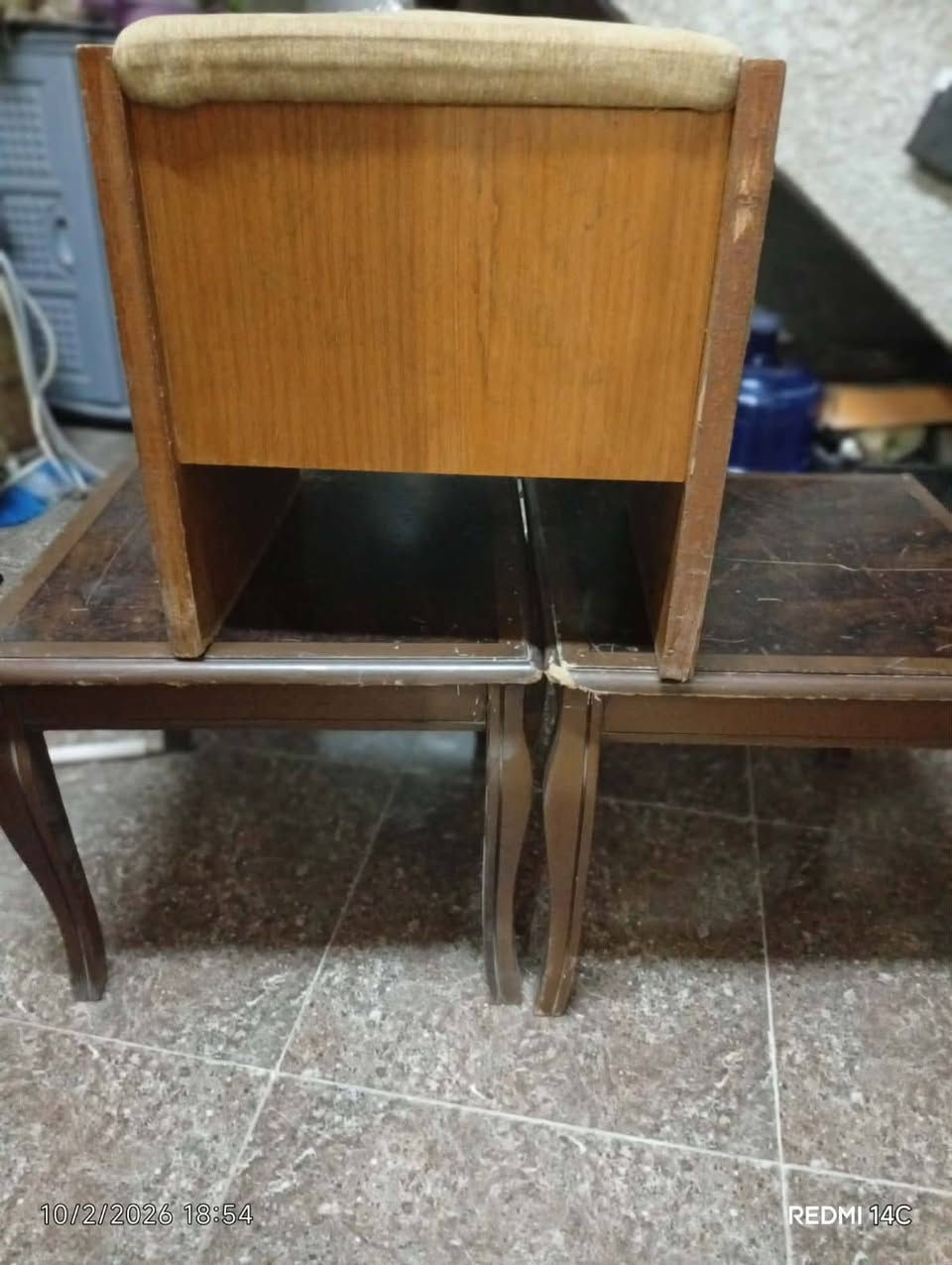 ثلاجه نضافه ٩٠بالميه  شرط بلادي 
السعر ٨٠وبيها مجال طبلات ١٥


**إذا كنت صاحب هذا الإعلان وتريد حذفه لأي سبب، رجاءا أرسل رسالة إلى الدعم الفني**