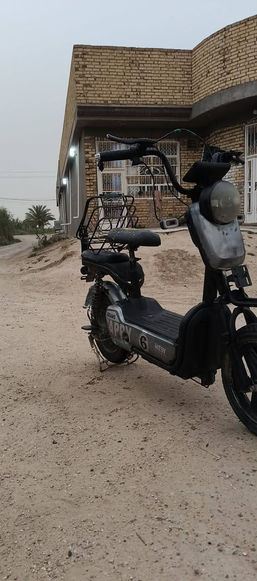 سلام عليكم درجة شحن للبيع موديل 2024 حجم 20 الدراجه كامله من كلشي الاستفسار نتصل وبيك خير وتدلل*********** المكان بابل حله بسعر مناسب بطاريات جديد بيه بس الدكمه مال اللايت     البطارية ما مبدلات تشغيل عن بعد شاحنه ويه.
