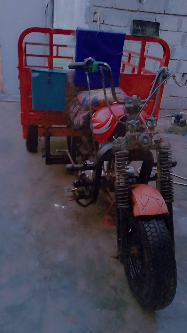 سلام عليكم  للبيع ستوته نضيفه سعر 550وبيه مجال لشراي   رقم الهاتف 
***********
