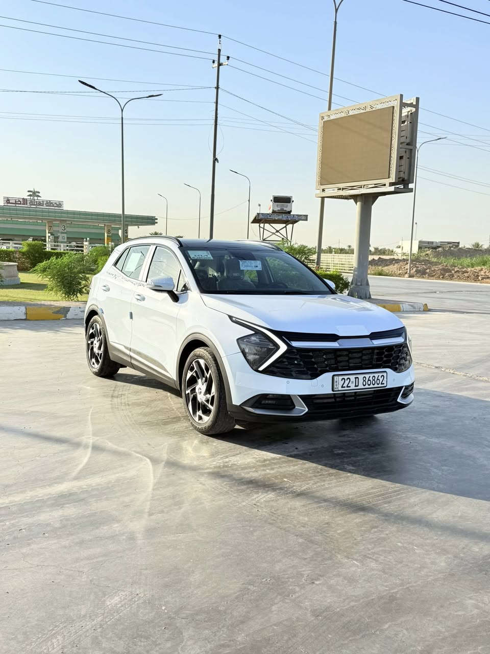 كيا سبورتج 2023 خليجي رقم اربيل
سياره فول الفول 1/1 
ماشية 45 الف كم 
كفاله عامه من الصبغ والتكحيل والبارد والرصعه والتبديل ع وضع الشركة 
بنوراما 
بصمه 
حساسات امامي وخلفي 
رادارات جوانب 
كشنات كهرباء 
صندوك كهرباء 
كشنات تدفئه 
ستيرن هيتر 
قطعتين تبريد 
مري شفط 
تشغيل عن بعد 
وبعد بيها هواي موصفات 
فول 1/1 
السياره جديدة بوضع الشركة 💯 
السعر 225$  وبيها مجال بسيط 
العنوان / واسط - الصويرة 
***********
