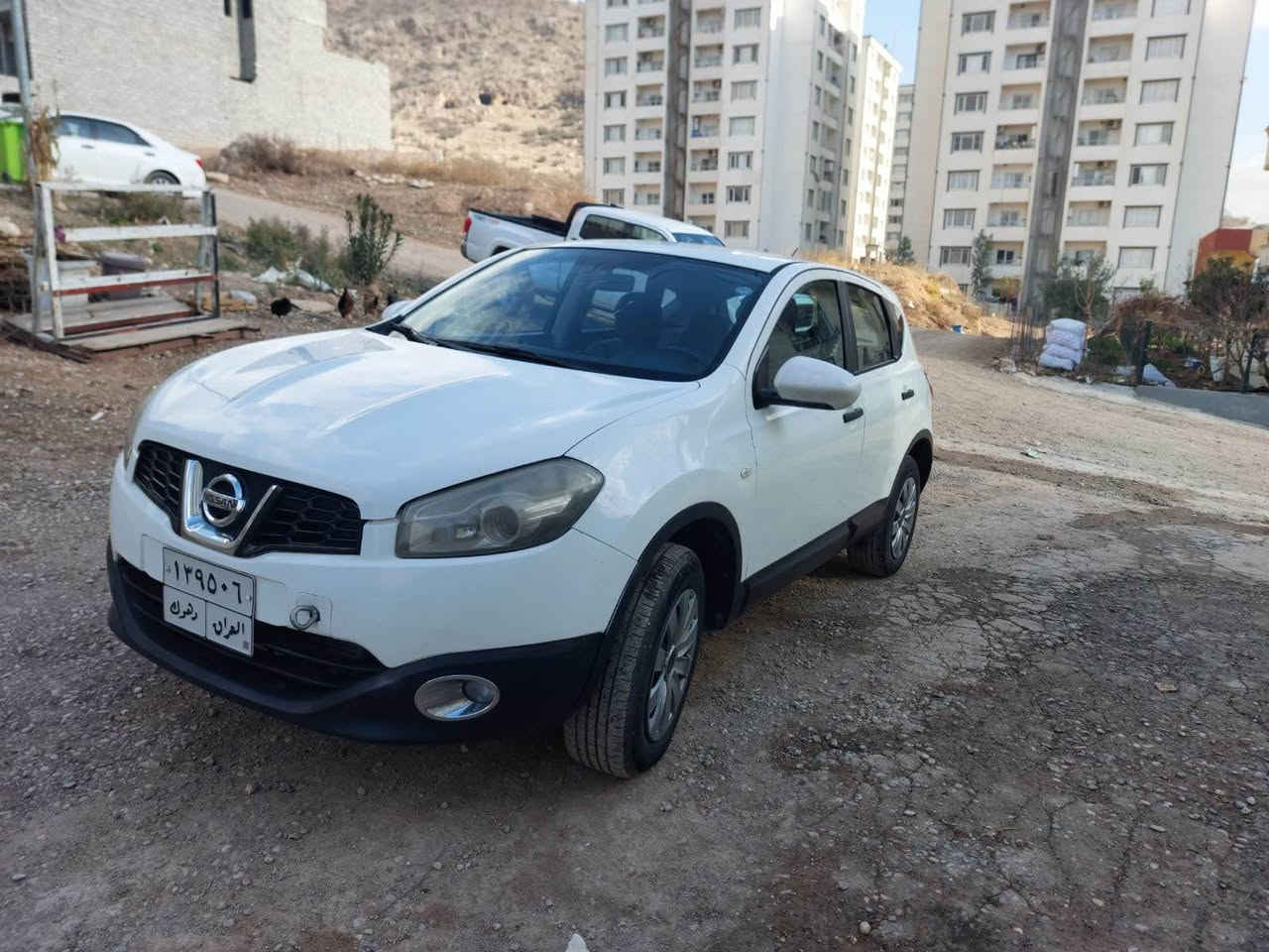 نيسان قاشقايي ٢٠١٢ بي دعم سبخ هندك ملاحظات بيجيك هه يي سعر ١١٤ مجال ته له فون *********** دهوك, العراق
