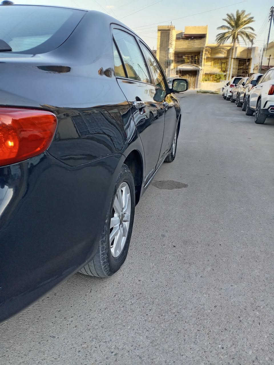 بعد التحيه والسلام
كورلا 2010 أمريكي رقم بغداد
كير ومكينه مكفولات لا تبخير ولا فتح
بيه طخه بين الجاملغ والبنيد مال امريكا 
صبغ عام أثر جراد بدون معجون بس رش 
تخم تاير جديد كهربائيات كلهه شغاله 
داخله لونين تبريد شغال حداديه جديده
شاشه كامره السعر 95 $ مكاني بغداد البلديات 
للاستفسار الاتصال ***********
