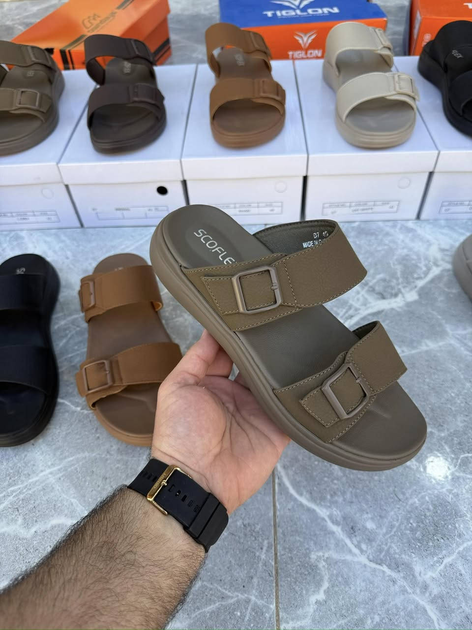 Newcollection🌟 حصريا 
متوفرة الآن.
لە ئێستادا بەردەستە.
Men/بياوان/رجالي
⭕ السعر 000'30 مع توصيل مجاني 
🔹 العنوان خانقين ***********

