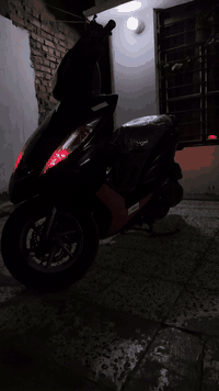 سلام عليكم جيتي ار ماشيه ١٨ كلش نضيفه رمبه مال جناي مكان حي العامل السعر مليون او ١٠٠ لمو شراي لي علق رقمي ***********
