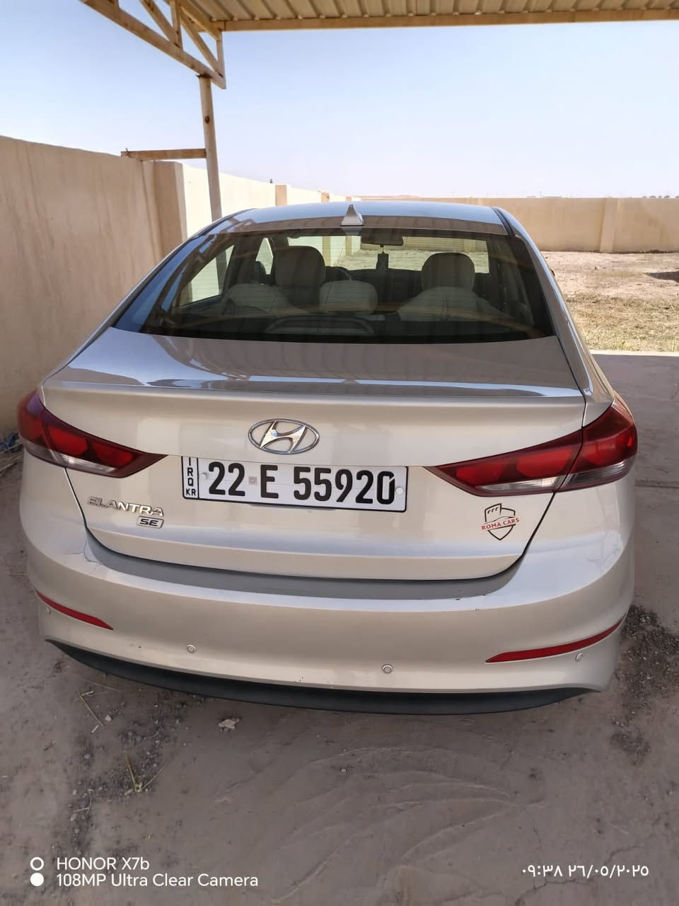 سلام عليكم
الانتره 2017 
وارد أمريكي 
شرط بدون دواخل 
مكينه كير شرط 
تدفئه تبريد شرط 
طخم  تاير جديد 
حداديه جديده 
سنويه وهزه جديد 2030 
كابون بانزين 
سياره جاهزه ماتصرف عليها دينار 
السعر 120 وبيها مجال 
***********
