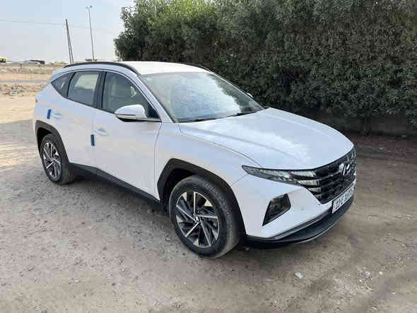 توسان موديل 24 بغداد مكفولة من البارد والصبغ وتبديل  ماشية 23الف السيارة بيه أهوائه موصفات السعر 225 مكان السيآرة بغداد وتساب ***********
