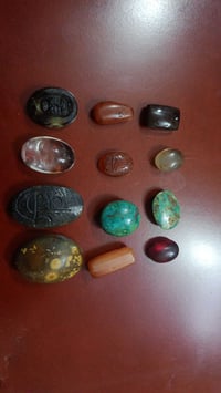 مجموعة احجار للبيع ب75 قفل بغداد مدينة 07710041203