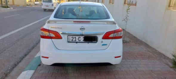 نسيان سينترا 2016 خليجي سنويه لل 2027 جديده رقم جديد هذا السونار ماله ماشية 171الف شرط الكير والمحرك 
السعر 128 مكاني كفري 
*********** كيفري
