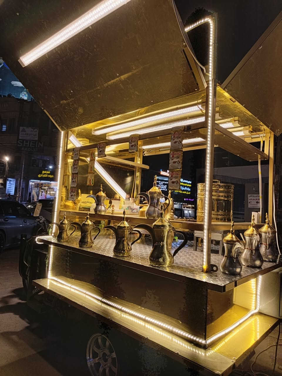 ☕️✨ بسم الله وعلى بركة الله ✨
يسرّنا أن نعلن عن الافتتاح الرسمي لقهوة دلة العرب 🌟
نقدّم لكم أجود أنواع القهوة العربية والقهوة المختصة بمذاق أصيل وجودة عالية، مع خدمة مميزة وأجواء ترحب بالجميع.
📍 قهوة دلة العرب ☕ قهوة عربية أصيلة ❤️ جودة وطعم يرضي جميع الأذواق
العنوان شارع الربيع مقابل مدينه الحاسبات


**إذا كنت صاحب هذا الإعلان وتريد حذفه لأي سبب، رجاءا أرسل رسالة إلى الدعم الفني**