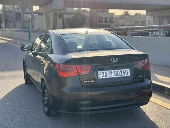 السلام عليكم 
فورتي 
موديل 2012
وارد امريكي
مكينة 2.0
رقم كركوك مشروع وطني 
سيارة نظيفه مابيها نقص 
السعر 90 بيها مجال 
عنواني بغداد البلديات 
***********
