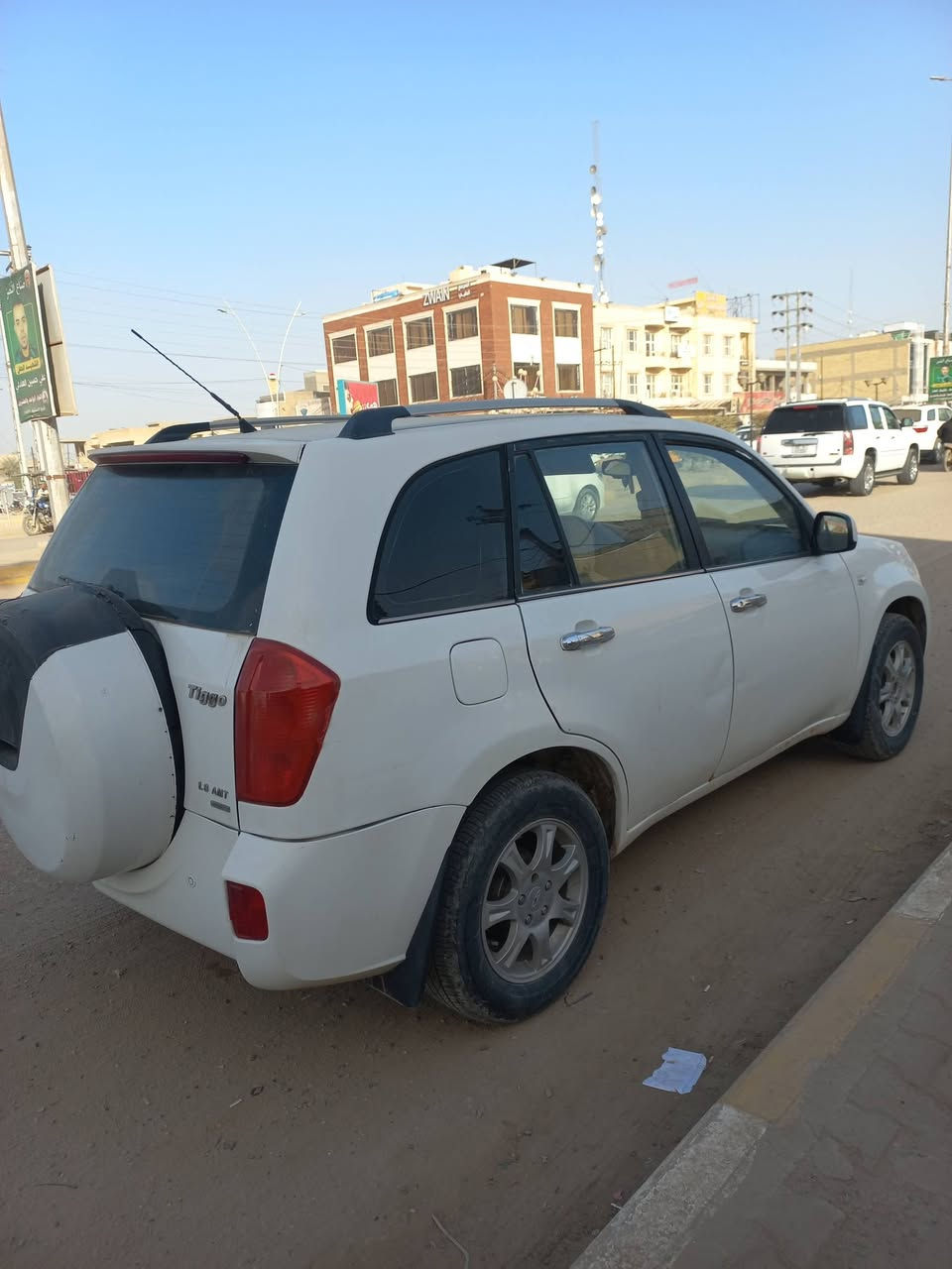 السلام عليكم
تيكو2013 كير كهربائي للبيع
سياره مثل ما موضح كدامكم مكينه وكير حاله نظيفه 
فتحه بنوراما حساس خلفي 
سياره رقم قادسيه تحويل ثاني يوم واي وقت تحب بأسمنا
سنويه ماصاقطه
سعر السياره 50$ وبيه مجال للشراي 
مكان السياره الديوانية 
للتواصل  ***********
