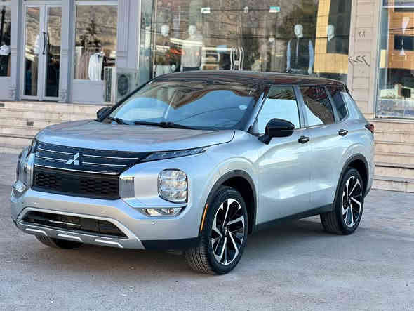 ميد سيبوشي ئوتلندر 2024 
مو عام ابيع عام صبخ.بدون اريرباك. بدون دواخل.بجم كپص
***********☎️
مواصفاتSE
بصمة
شاشه 
خمس كاميراة
رادار 
حساس 
تحكم ستيرن 
تحديد سرعة
كوشناة كاربائي
كوشن هيتر 
بابين بصمة
صندوق شفت
و بعد بي هواي مواصفات معروفه
سعر 155$و بها مجال
