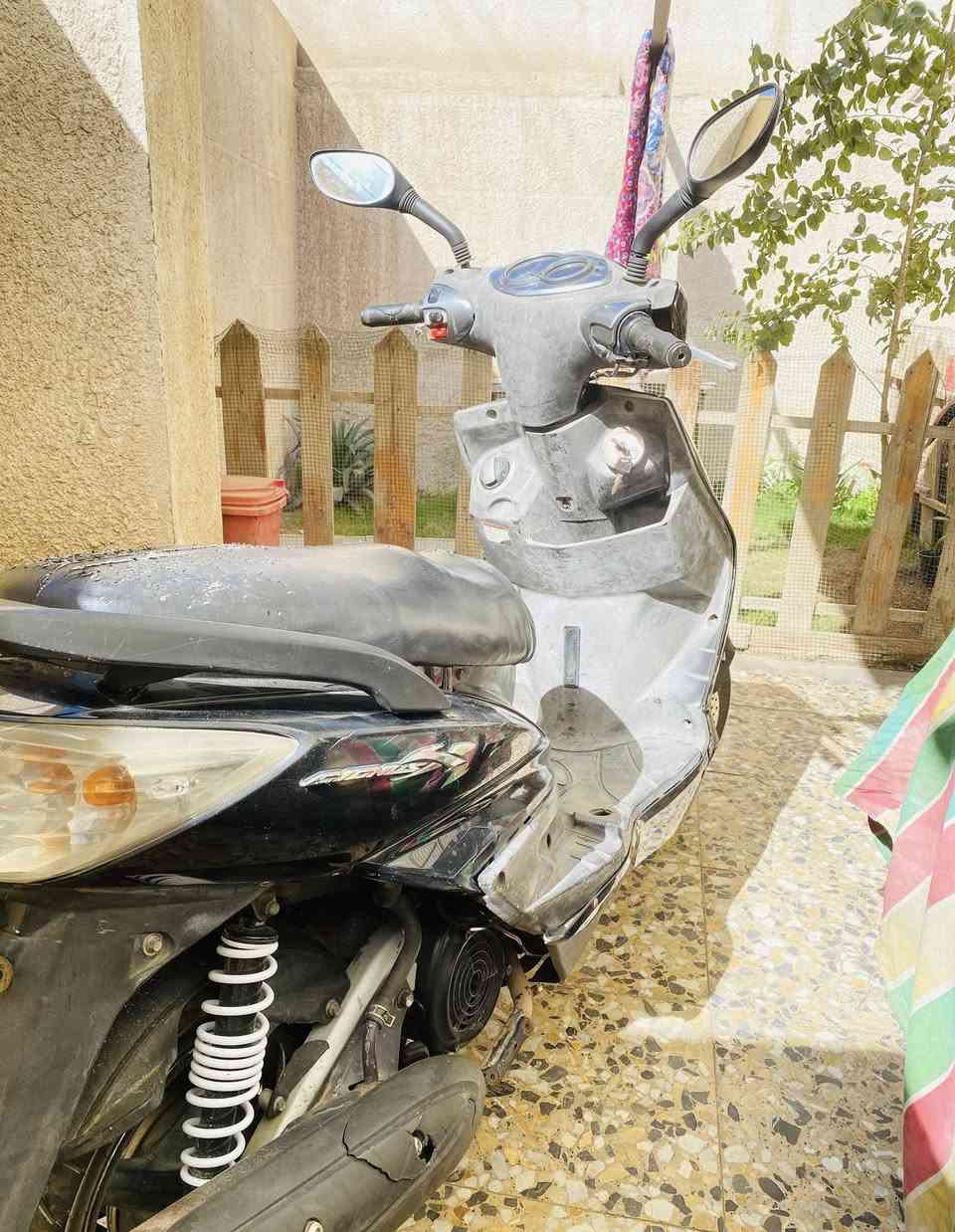 سكنس للبيع ياباني قبق نفخ نوزل خطين الدراجه كامله مكان حي اور السعر 600 (***********)
