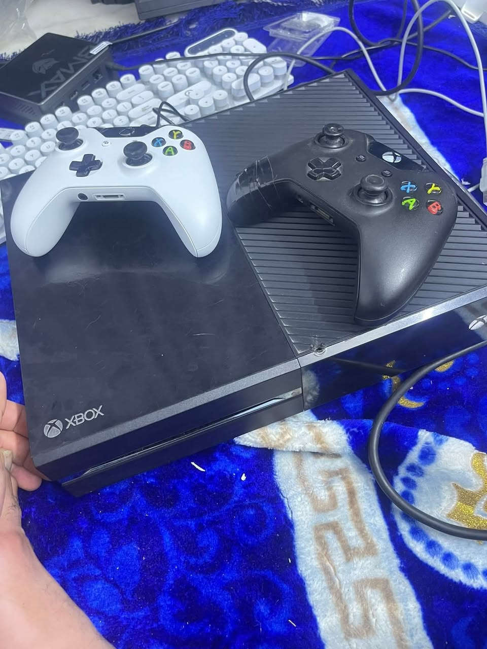 سلام عليكم اخواني الاعزاء جهاز اكس بوكس للبيع بي لعبه وحده السعر 100قفل


**إذا كنت صاحب هذا الإعلان وتريد حذفه لأي سبب، رجاءا أرسل رسالة إلى الدعم الفني**
