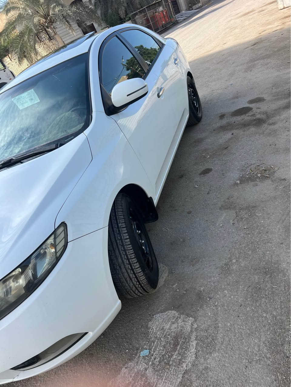 السلام وعليكم كيا سيراتو 2013 بسمي سنويه ورقم جدد فول ما عده البصمه بيها جاملغات الخلفيه ثنين بيهن بس رش وقبق الصندوك مبدل سياره نضيفه وجاهزه مذب عليها ربع كير مكينه تبريد تايرات كله جديد مكانها البصره السعر 110 وبيها مجال متواجد واتساب *********** البصرة, العراق
