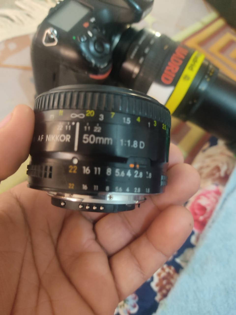 السلام عليكم كامره نيكون D800 فول فريم موصفاتها معروفه مع زوم رياضي 70-300 وعدسه 50 ملم للبيع او مراوس هم عادي نضافتها كدام عينكم ملحقاتها كفر جلاتيني وشاحنه وجنطه وفلاش خارجي


**إذا كنت صاحب هذا الإعلان وتريد حذفه لأي سبب، رجاءا أرسل رسالة إلى الدعم الفني**