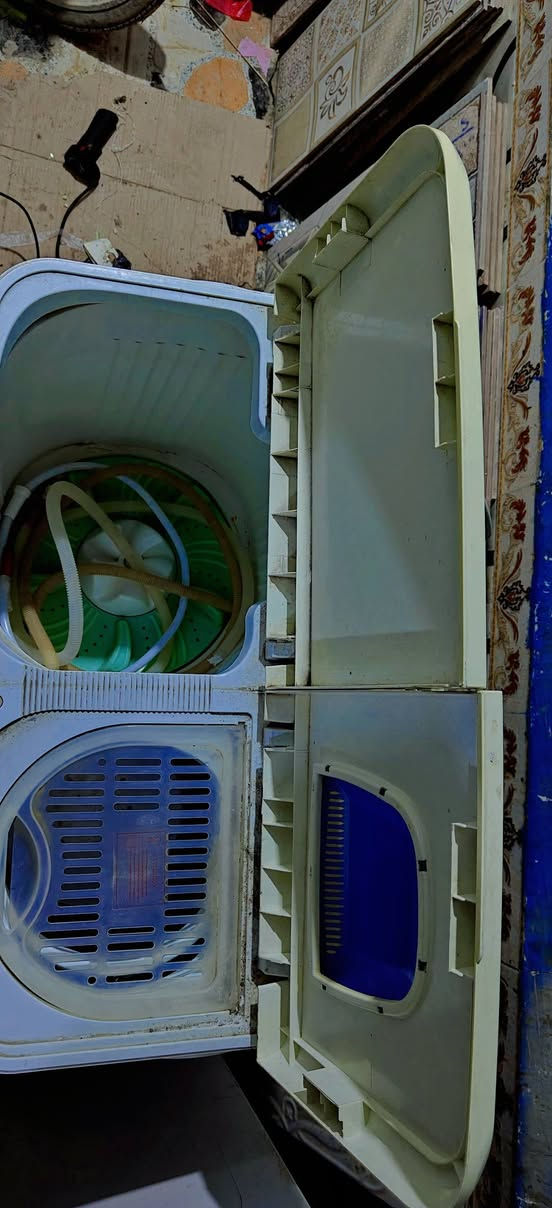 غساله توشيبا شرط الشغل 
ثلاجة شرط الفحص

اثنيهن 175 قفل
الحر الصغير 
***********
