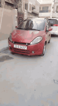 السلام عليكم 
شيري اي وان موديل 2012
السيارة المحرك والكير وتبريد شغالات 
السيارة بيها جاملغ عكس السايق معمر عل بارد بدون صبغ 
وكشر يرادله ترتيب وره كل هاذه تجي وشوف بعينك 
السعر 33$ وبيها مجال *********** اني مكلف بنشر 
السيارة موجوده بشعب
