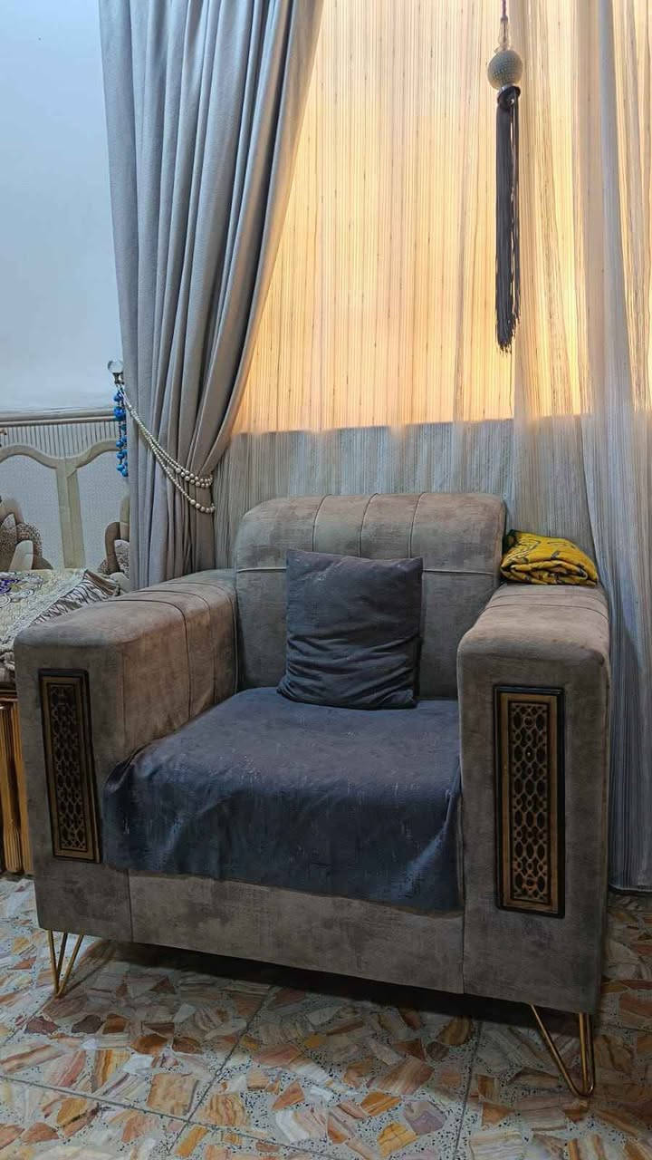 تخم قنفات لون رصاصي نظيف كلش اي ضرر مابي سعره 350 وبي مجال بسيط النجف, العراق


**إذا كنت صاحب هذا الإعلان وتريد حذفه لأي سبب، رجاءا أرسل رسالة إلى الدعم الفني**