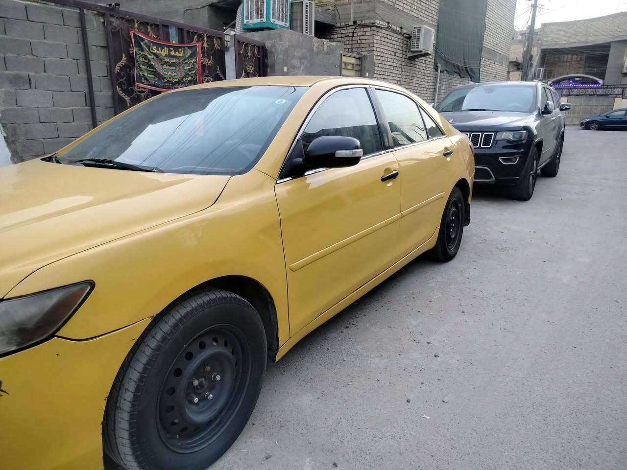 سلام عليكم كامري للبيع وارد امريكي 2008 محرك 2400. اربع سلندر مجفت محرك قبل اربع اشهر لاتبخير ولا تنقيص تبريد خير من الله تخم تاير باتري جديد منظومة غاز بعد ما خلص الضمان بعد  كير خير من الله دهن فلتر جديد بس حداديه شويه السعر 65ورقه مكاني بغداد حي اور الشراي يتصل والمو شراي رجاأ لا يكسر بحلال العالم وبيها مجال حك الجيه.     رقم تلفوني ***********وموجود واتساب أيضا على هذا الرقم
