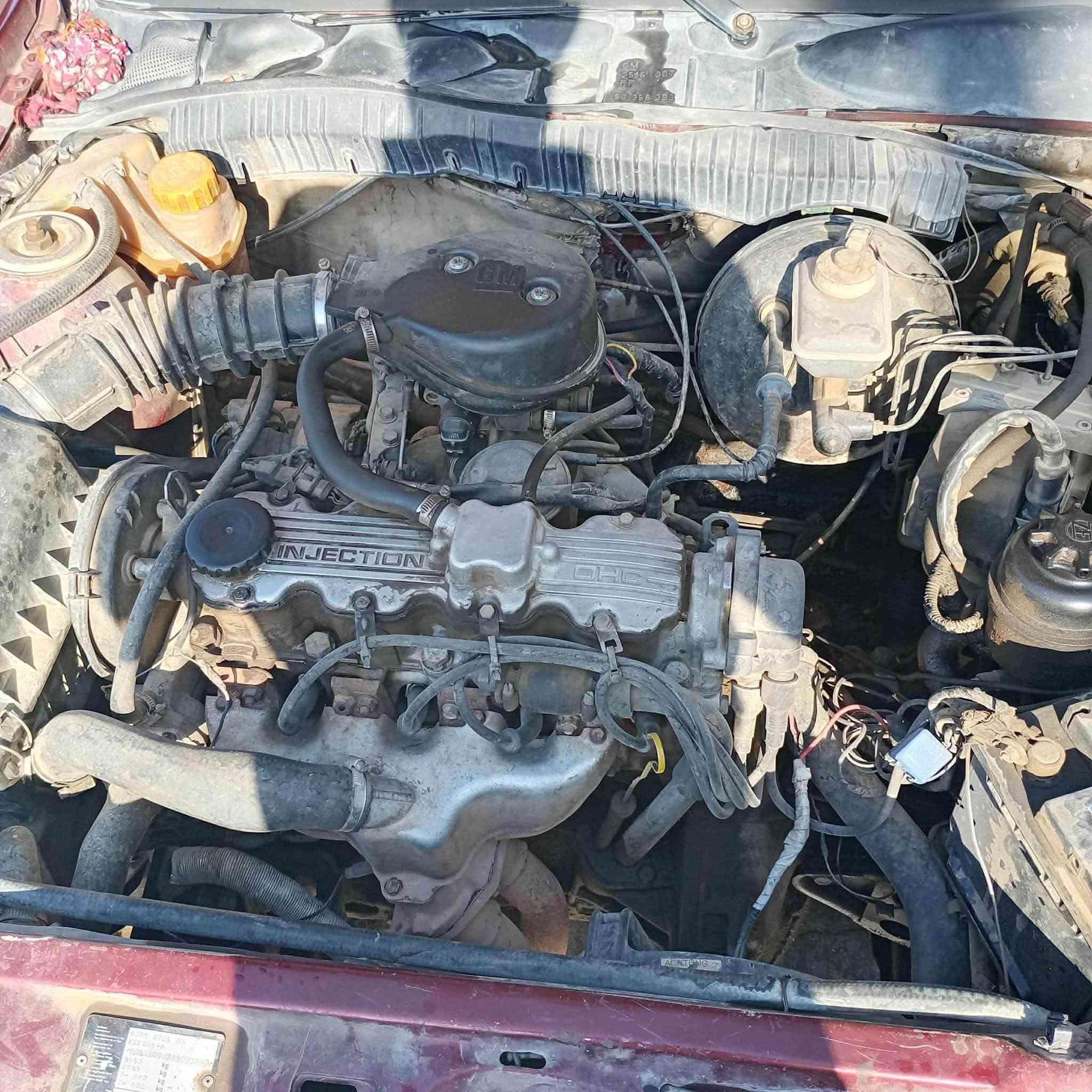 اوبل البيع موديل 92 نضيفه فول  اي شي مابيه لا صبغ ولا معجون ولا خياس مابيه محرك 18 نضيف  دواخله نضيفه تايرات جديد سنويه بيه احد 2028 معه دفتر بانزين بيه هاذا رقم ***********صاحبه لان اني مكلف بل نشر  سعره ٣٧ ورقه بيه مجال شي قليل
