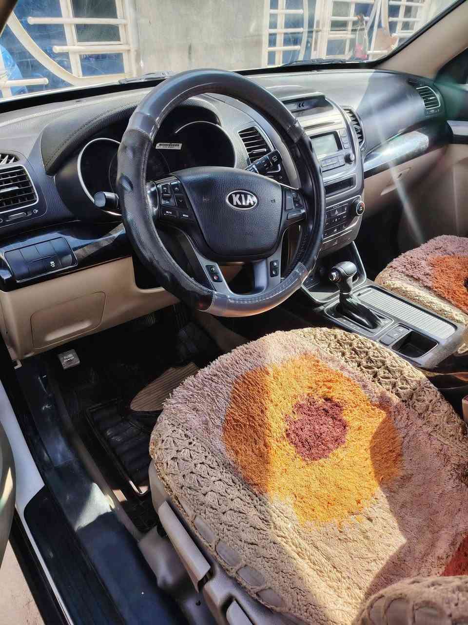 كيا سورنتو موديل 2014 رقم قادسيه
السيارة 
7 راكب 
4 سلندر
3 قطع تبريد
مري شفط
حساسات خلفية 
حاكية تحكمات 
اشاير بلمري
كاعية صندوك جلد
وهواي بعد بيهة مواصفات
كير محرك صدر تدفئة تبريد كلة مكفوول
مكاني بابل ناحية النيل 
إلسعر, 165$ وبيه مجال
***********
***********
