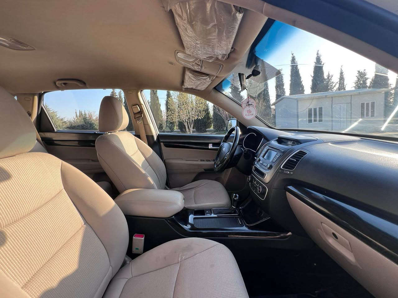 بەسمە
٤ جام کارەبا
کوشن کارەبا
سێ ڕیز کوشن
مەکینە ٢.٤
سەنەوی تازە
ساردێک و کارتێکی هەیە 
تەبرید مەرکەزی 
شاشەو کامێرە 
ژمارەی خاوەنی ***********
(١٧٠ $)وەرەقەو مەجالی کەم السليمانية, العراق
