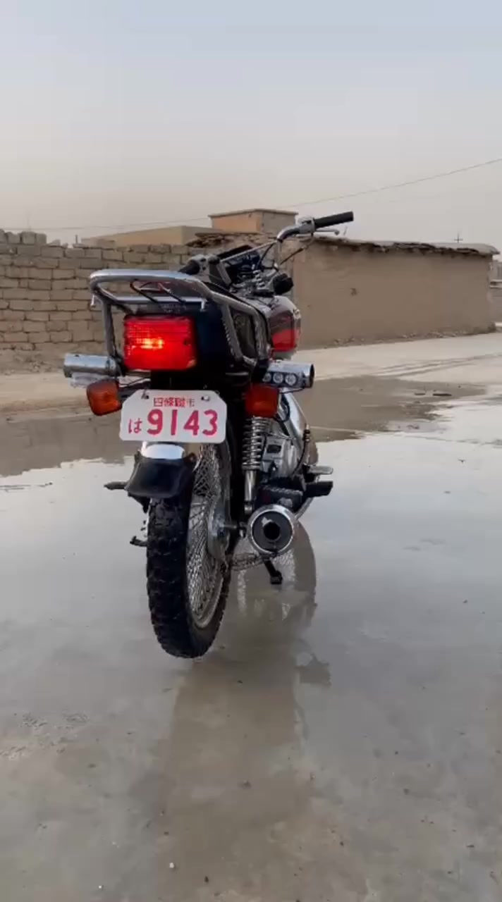 السلام عليكم
ماطور نامة برو موديل21
شرط المحرك مامطخوخ صبانة
منفيس مكاتبة كزوز صراخ
السعر500وبي مجال بسيط +يرهم مراوس بقفاز


**إذا كنت صاحب هذا الإعلان وتريد حذفه لأي سبب، رجاءا أرسل رسالة إلى الدعم الفني**