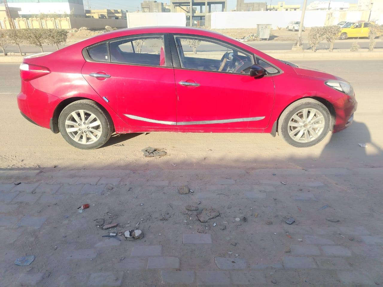 السلام عليكم 
سيراتو 16
مكان السماوه الوركاء
ب 117 وبيها مجال
الاستفسار اتصل
***********
