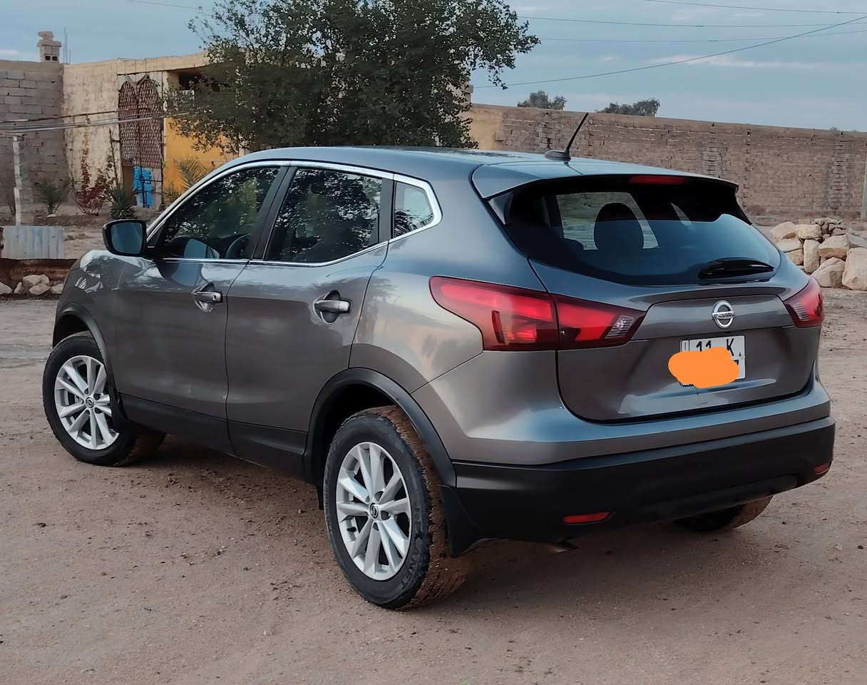 نيسان روج ٢٠١٧ كلين بدون ضربه وصبغ رقم بغداد باسمي محرك ٢٠٠٠ شاشه تحكمات تبريد قطعتين السعر ١٥٠
المكان الانبار الكرمه
***********
