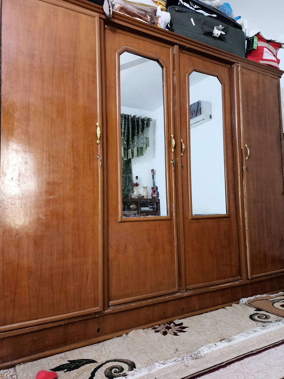 للبيع كنتور وجربايه والدوشك والزاويه السعر 250...    +. وميز توالت تزكام 150


**إذا كنت صاحب هذا الإعلان وتريد حذفه لأي سبب، رجاءا أرسل رسالة إلى الدعم الفني**