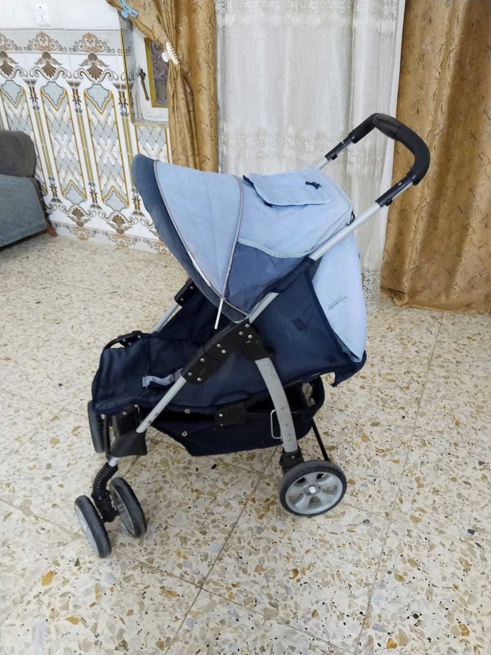 عربانه طفل للبيع السعر 30


**إذا كنت صاحب هذا الإعلان وتريد حذفه لأي سبب، رجاءا أرسل رسالة إلى الدعم الفني**