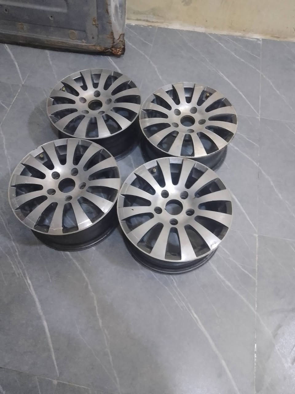 ويل كاب عاصفة للبيع موصل حي الكرامة السعر 210 رقم الموبايل *********** بي واتساب
