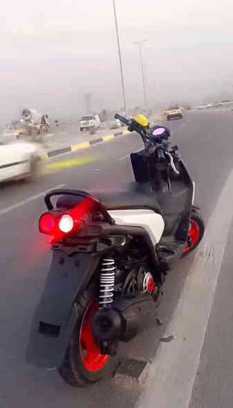 سكنس جبلي موديل 2015 دراجه نضيفه وناعمه كلش كلشي شغال كهربائيات عده قمجي كليو متر مكينه شلعه و معدل خير من الله دراجه ما متعوبه مكاني بغداد جسر ديالى القديم السعر (مليون و ميه) وبيها مجال ***********
