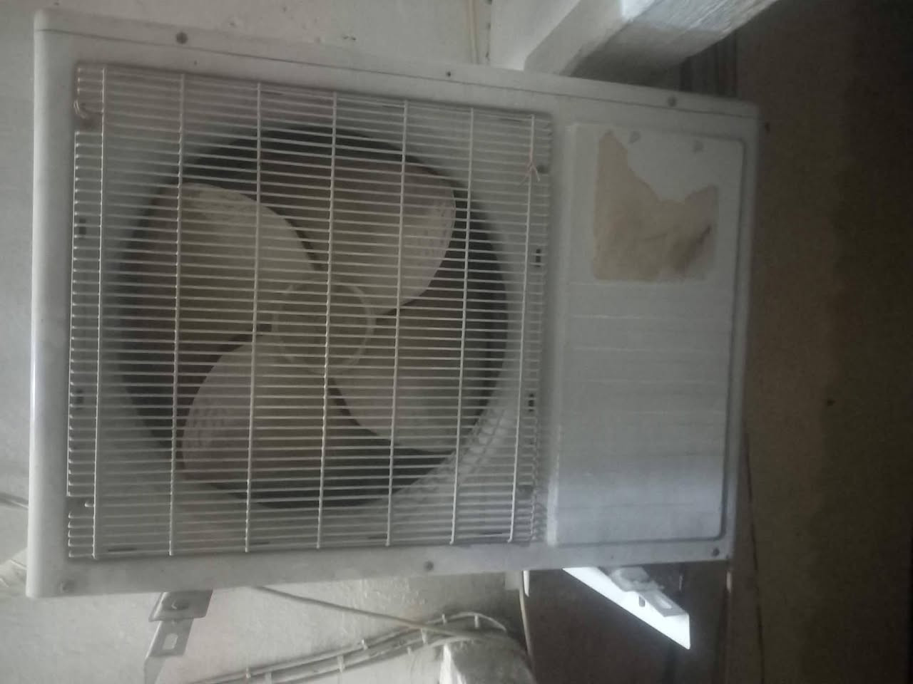 سبلت طنين الحافظ على فحص كلش نضيف شغال
السعر350بي مجال بسيط للشار
@إشارة


**إذا كنت صاحب هذا الإعلان وتريد حذفه لأي سبب، رجاءا أرسل رسالة إلى الدعم الفني**