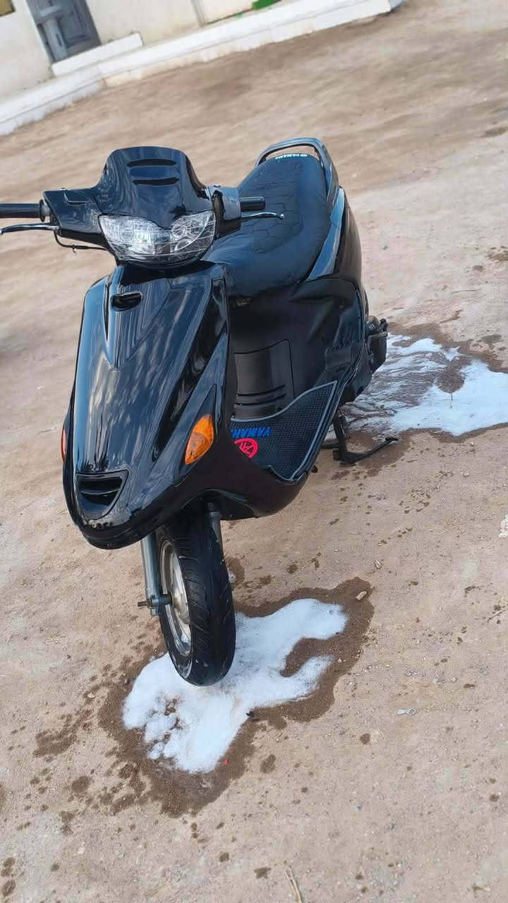 سلام عليكم دراجه فراشه حاويه للبيع كهربائياتهه كلهه شغاله سلف وهندر مكاني بني منصور السعر خاص اي استفسار ع هاذ الرقم ***********🫡
