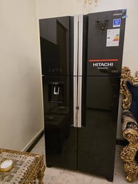 للبيع: ثلاجة هيتاشي (HITACHI) أربعة أبواب  ​النوع: ثلاجة هيتاشي (HITAC...