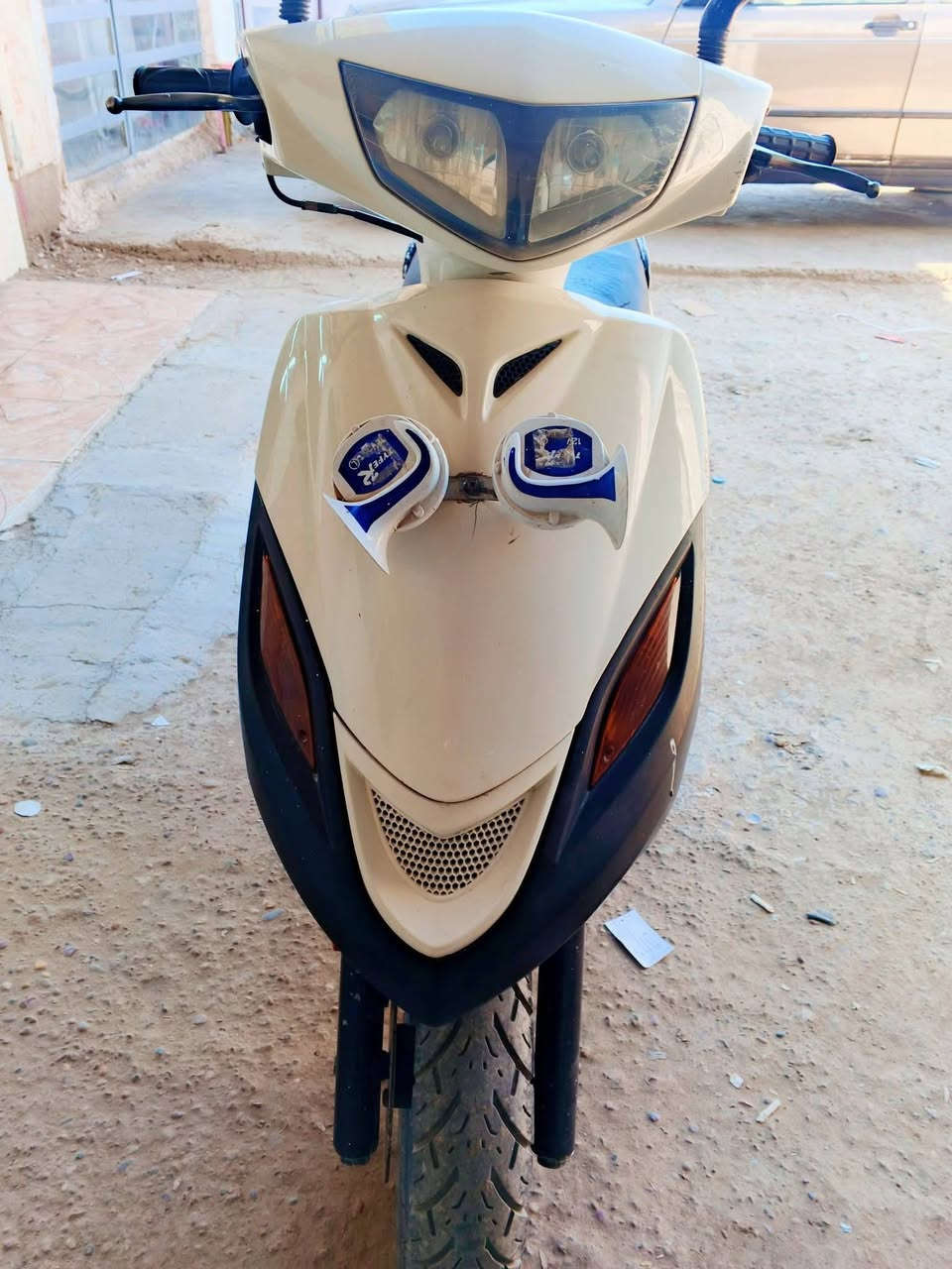 السلام عليكم 🫡
ماكس 140  دراجه حلوه ومرتبه
والحمدلله مافديوم وكفتني اروح واجي بيها لشغلي 
يعني دراجه لوز😚 دهن كل 15 يوم ابدله مداريها   
تجي وتشوف بعينك شرط الدراجه ادك سرعته 💯 100
شراي أخليك على راسي 🙆 خابر وتدلل سعر (400)وبيه مجال
 ***********
‏‪***********‬‏

              #العنوان المشاهده 🫡
