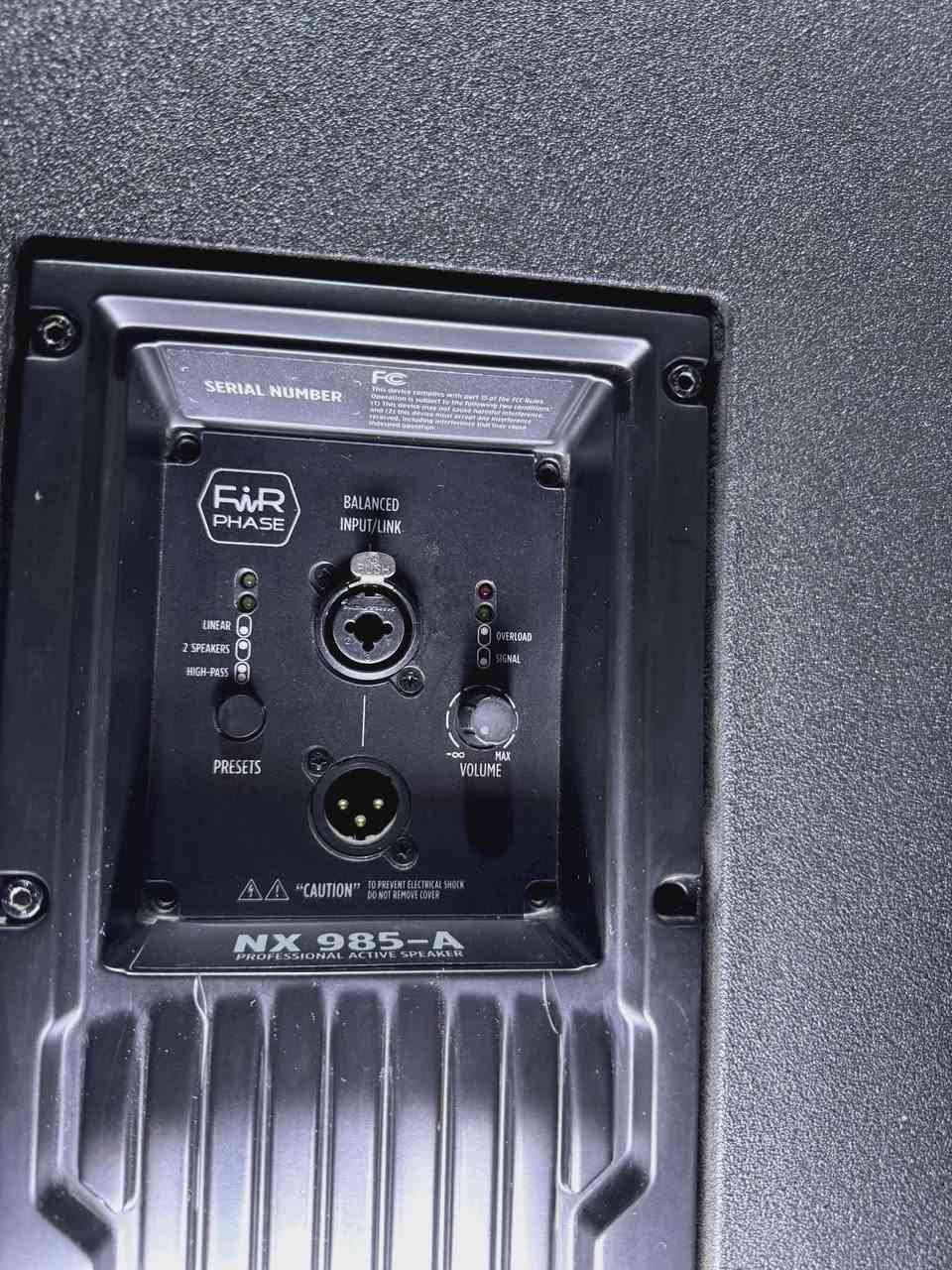 السلام عليكم
      سماعات للبيع

RCF NX 985-A
3 way.            نظيفات وأسعمال قليل 

للاستفسار مراسلة الصفحة أو الاتصال بالرقم الموجود
***********
