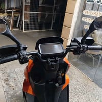 دراجة كهربائية • سكوتر كهربائي