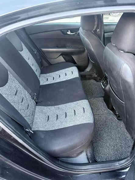 كيا فورتي موديل 2019 5 قطع صبغ سونار موجود مكينه كازكيت مسويهه صافيه ممتواجد ع نت اتصال *********** بغداد
