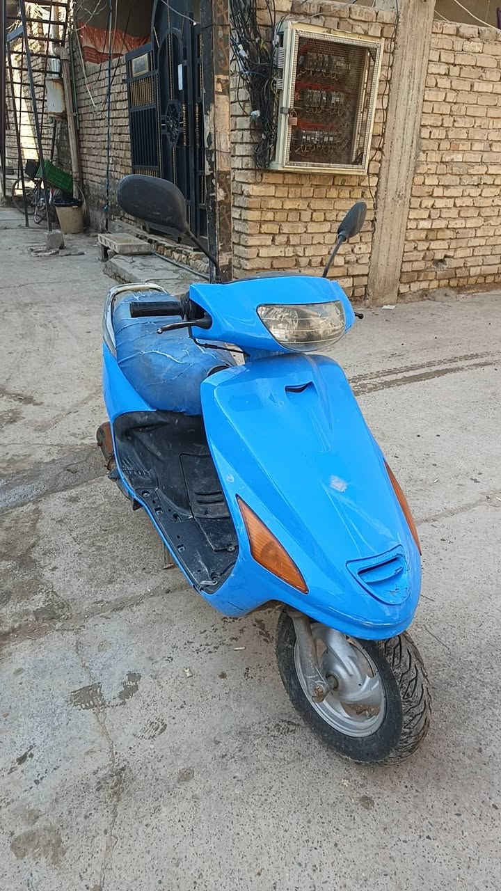 السلام عليكم دراجه فورتي نضيفه لصوت ناعم ماينسمع للبيع  ما مفتوحه لسعر 425 وبي مجال لشراي يتصل ويدلل ***********
 لمكان بعقوبه لهويدر
