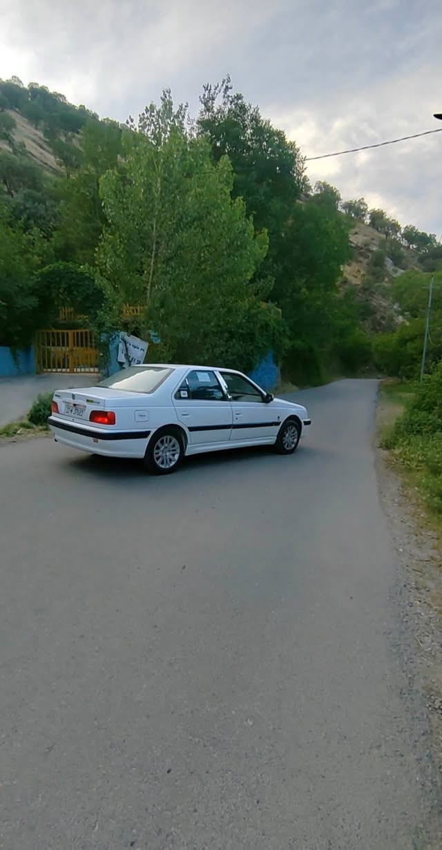 سلام عليكم بسبب الوعود الكاذبه سياره بيجو بارص البيع موديل 2018سياره جديده بمعنى الكلمه مكان نجف الرقم الموبايل ***********
