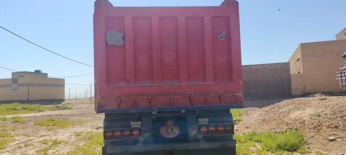 ‏‏‏ عربانة للبيع سرب بس طيارات نص عمر النجف مكفولة إفال العامة من قلبه من تحجير من كل شيء￼ السعر 120 وبها مجال*********** مكلف بالنشر ￼￼
