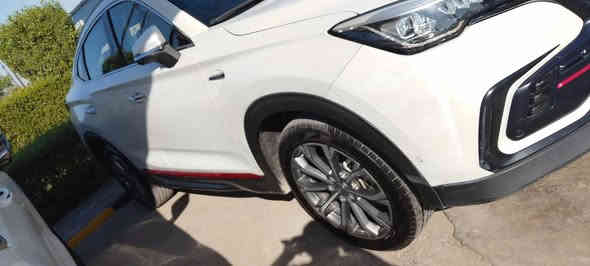 سلام عليكم شانجان cs85 موديل 2022 حره مقفوله قفاله عامه بيه بس بارد شي بصيط سياره  جديده وعلى ايد واحدة ماشيه 58 ضمان سنه كير ومحرك كل نقص مابيه ربع متصرف عليه التراي مالته التركيه تخم تاير جديد يعني ماتصرف عليه وله ربع اطلع بيه اتراي مالته زيرو السعر 25مليون وربع بس بيع فقط ولي ياخذه يترحملي *********** مكان السياره الدوره
