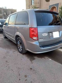 DODGE CARVAN 2017 دودج كرفان موديل 2017 للبيع ماشية 86 الف ميل رقم ارب...