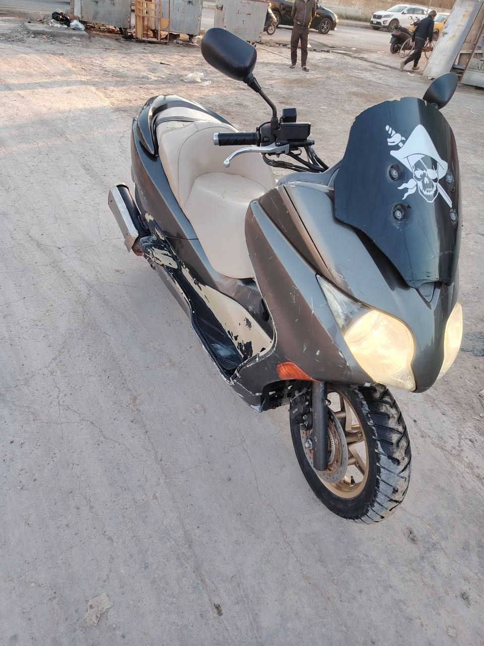 اسلام عليكم فورزه 10 للبيع
الدراجه شوفة عينك شغاله كلها بيها لاستيك ولف فقط
مكاني ديالى بعقوبة
***********
