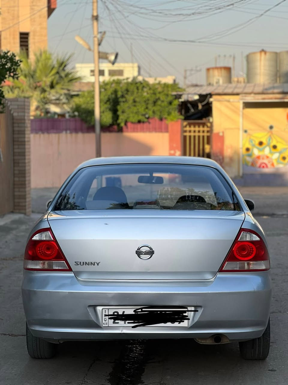 السلام عليكم
نيسان صني 2010  
السياره 1800 بدون ضرر فقط بيها تقحيلة بالسقف مثل ما واضح بالصورة السيارة نضيفة وجاهزة تبريد تدفئة شرط 
محرك وكير شرط السيارة باسمي اني الشرعي مالها شرط التحويل 
السعر 96 
لا يوجد بيع اقساط 
للتواصل الاتصال على الرقم 
***********
