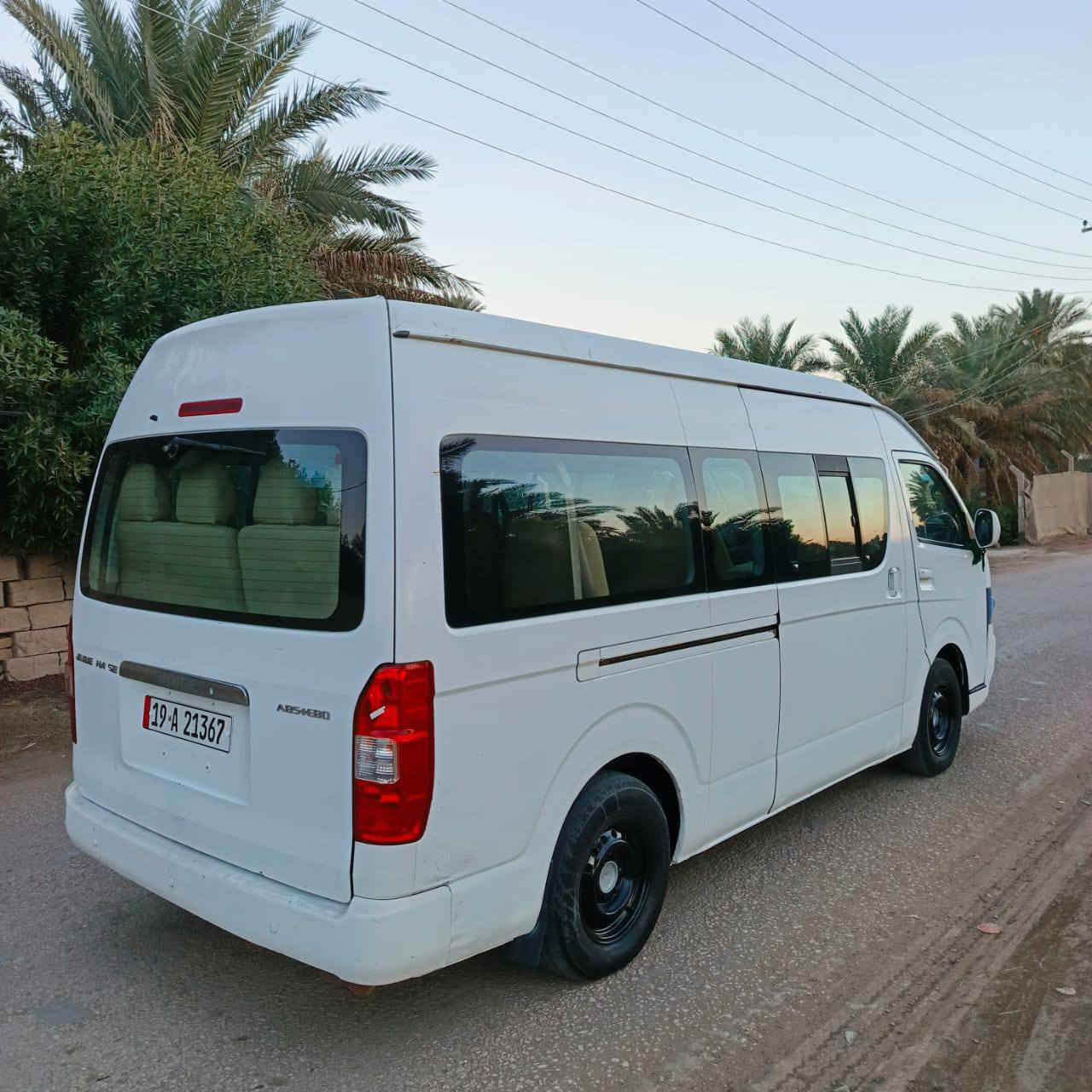 السلام عليكم جنبي للبيع موديل 15 سياره مكفوله من الصبغ بيه الدواير معمرات فقط والباقي عل السونار دوشمه جديد مكينه جديده اكسن هايسه تخم تاير سياره جاهزه وجديد  صاره سبوع من جددت سنويه ورقم دولي بسمي مكان السياره بابل مركز المدينه السعر 133 وبيه مجال حك الجيه فقط ***********
