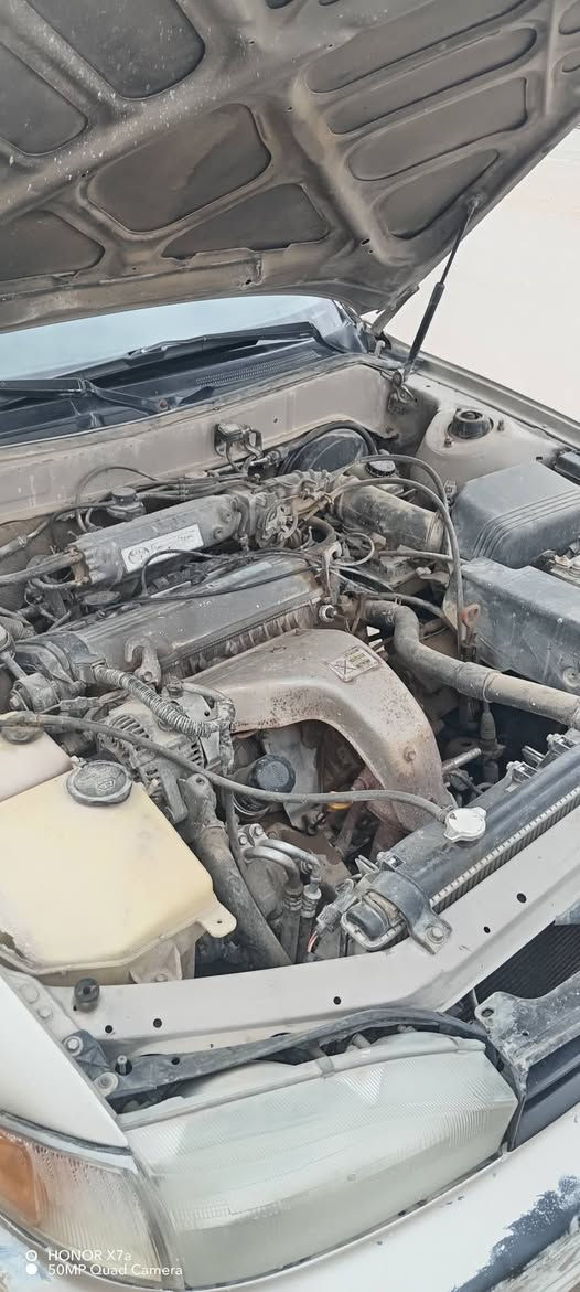 السلام عليكم كامري موديل ٩٢ سياره جاهزه محرك كير صدر مكفول سياره ليبل واحد مصبوغه عام تبريد يشتغل سعره ٤٨ وبيه مجال
***********
